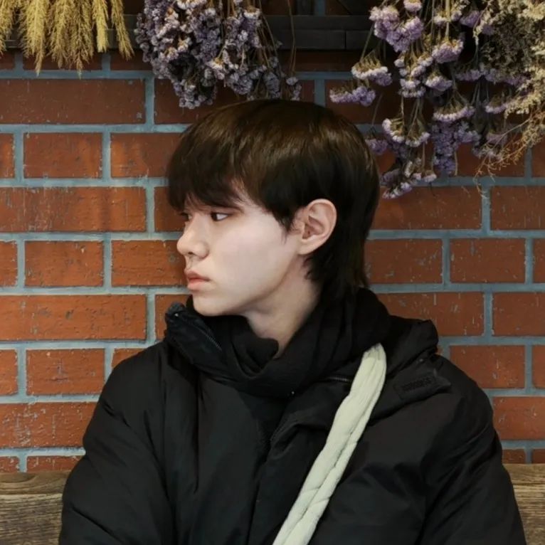 02.jpg